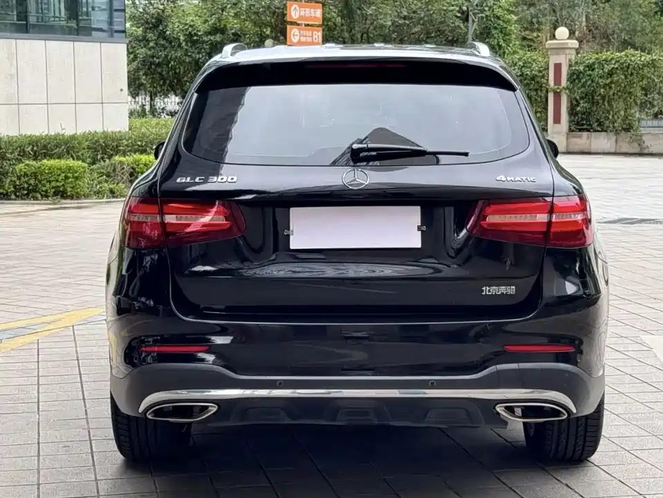 Mercedes-Benz GLC Mercedes-Benz GLC
