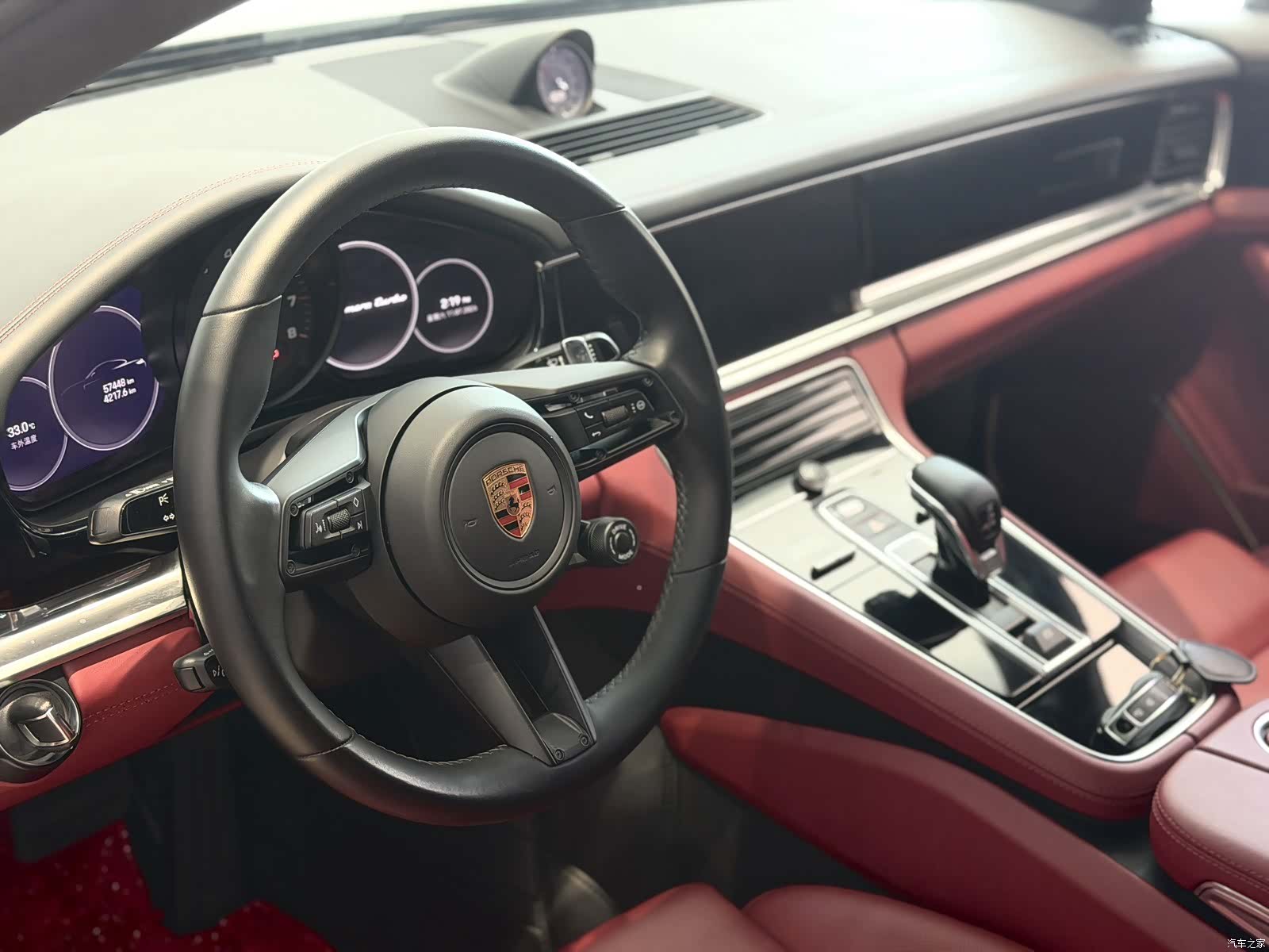 Porsche Panamera, 2023 7