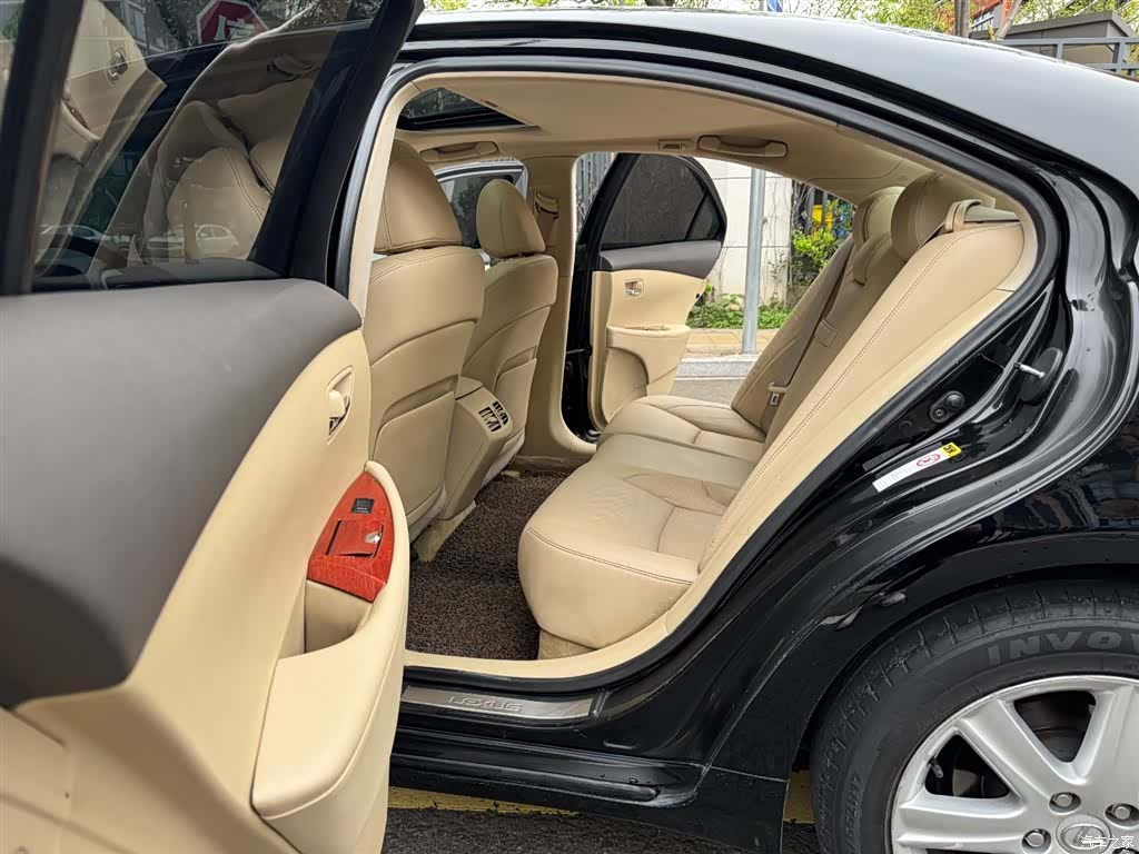 Lexus ES, 2009 11