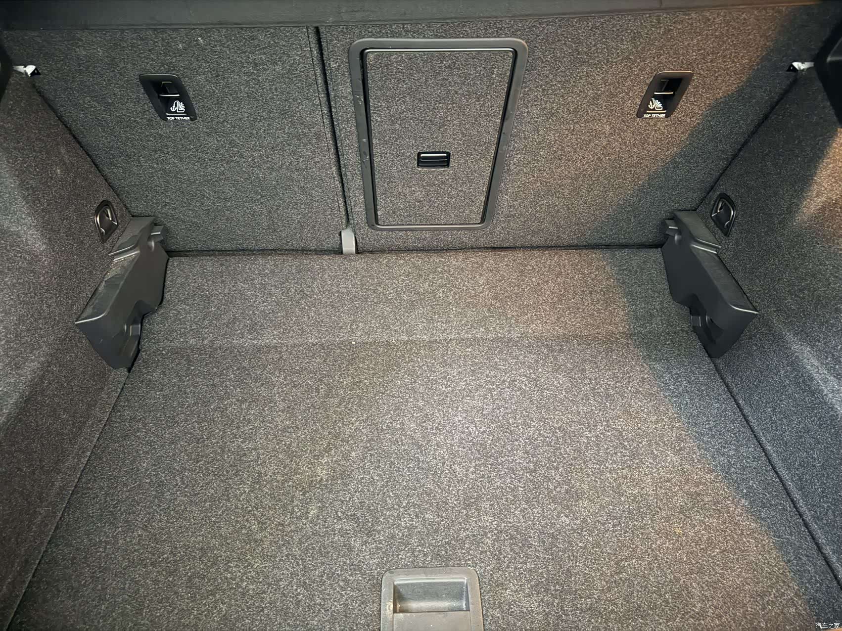 Volkswagen T-ROC, 2022 18