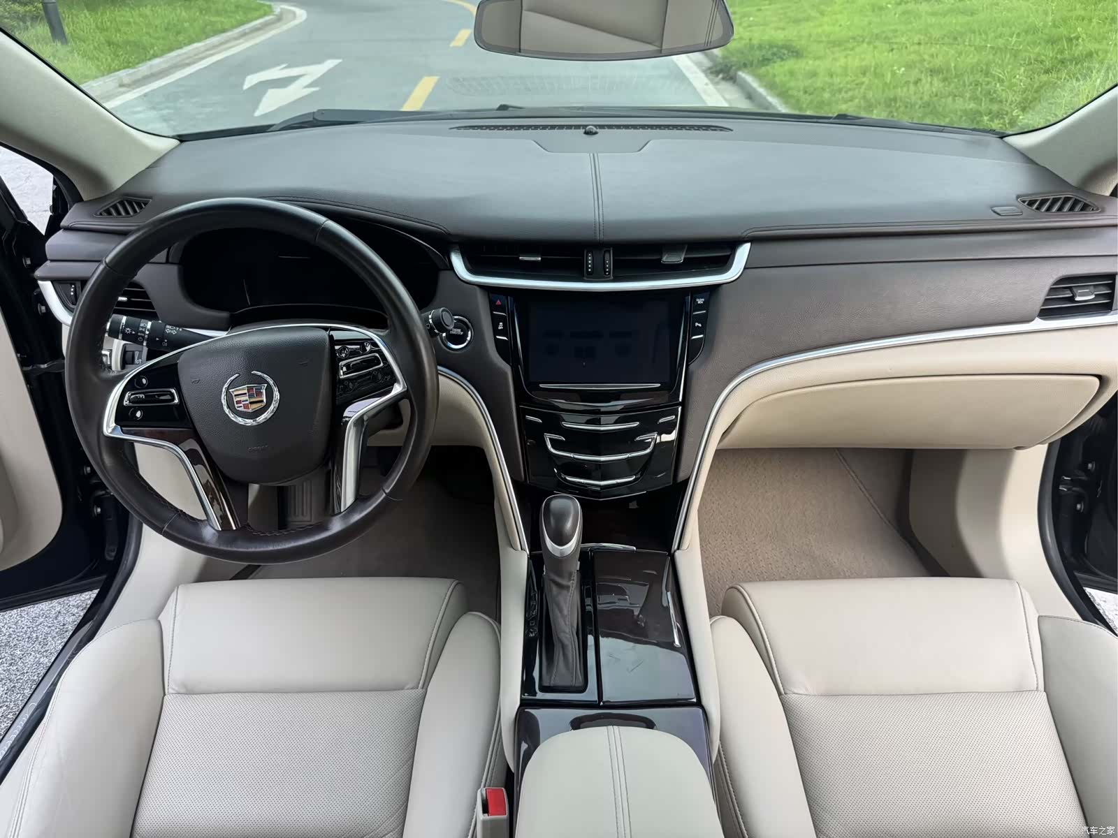 Cadillac XTS, 2015 7