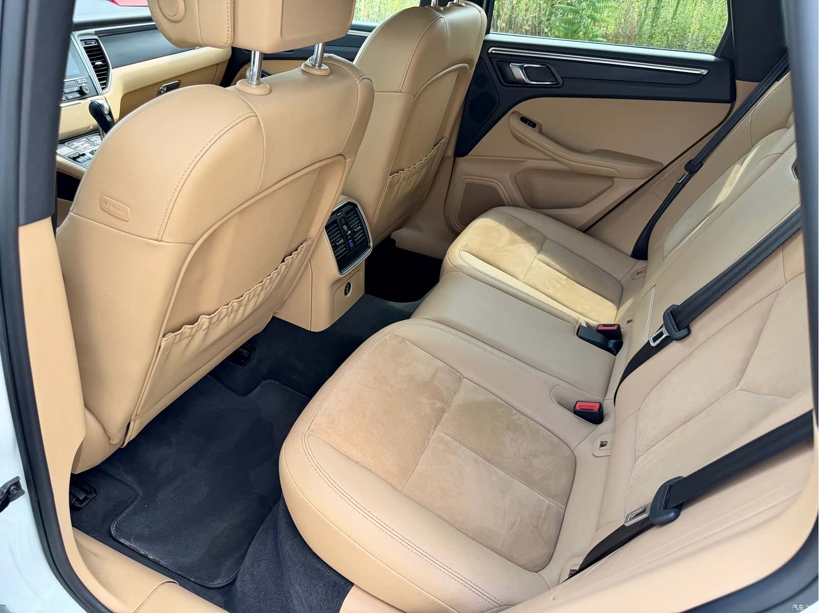 Porsche Macan, 2016 10