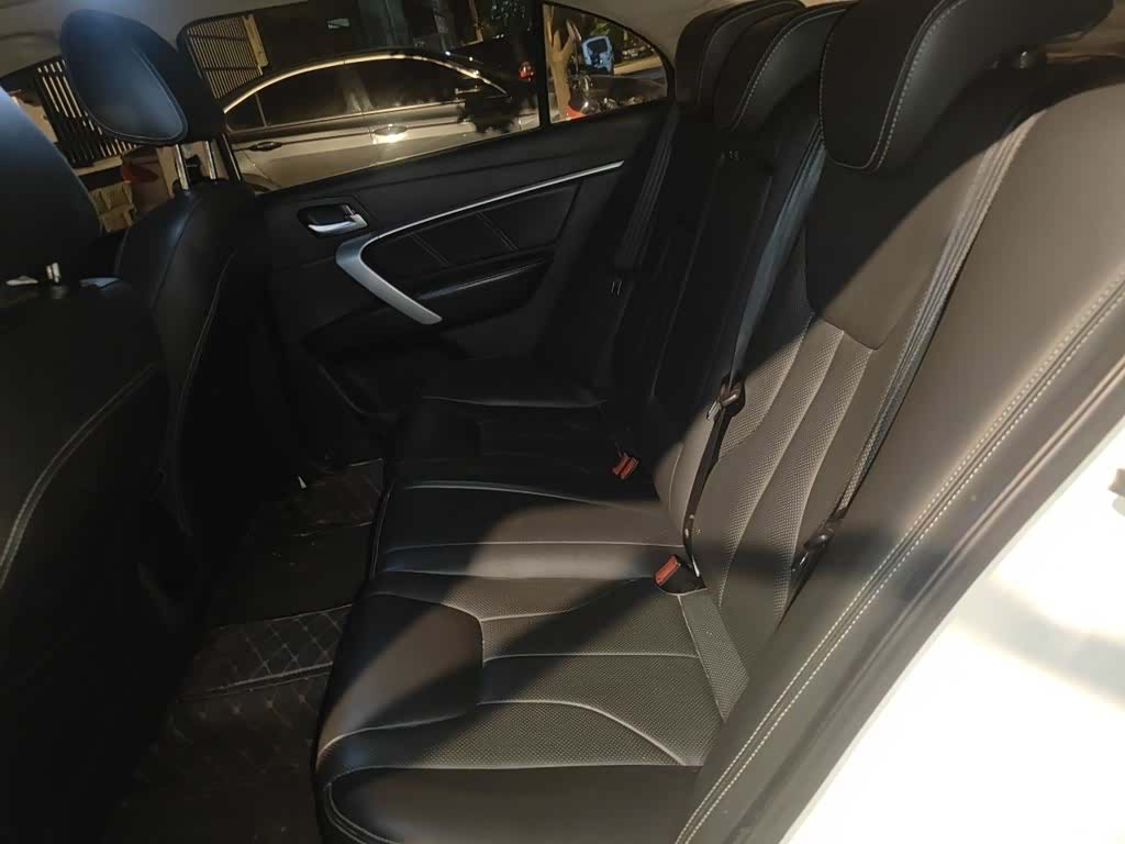 Geely Emgrand, 2017 18