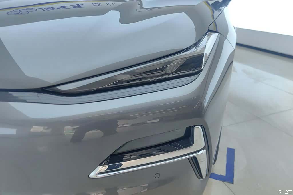Geely 8, 2025 все фото
