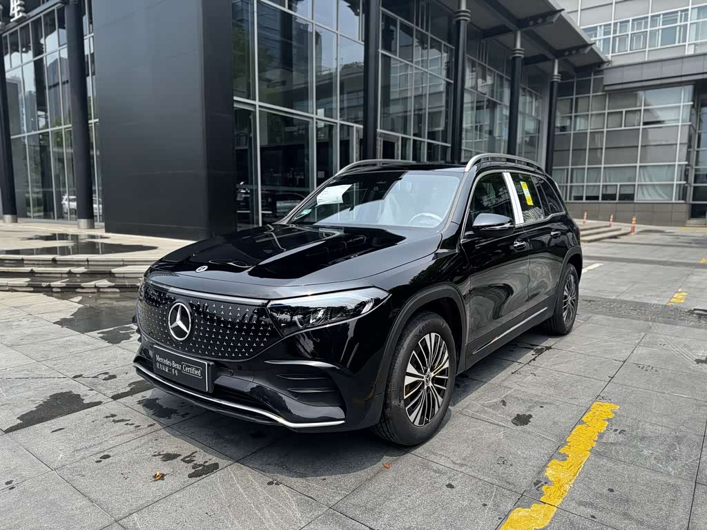Mercedes-Benz EQB