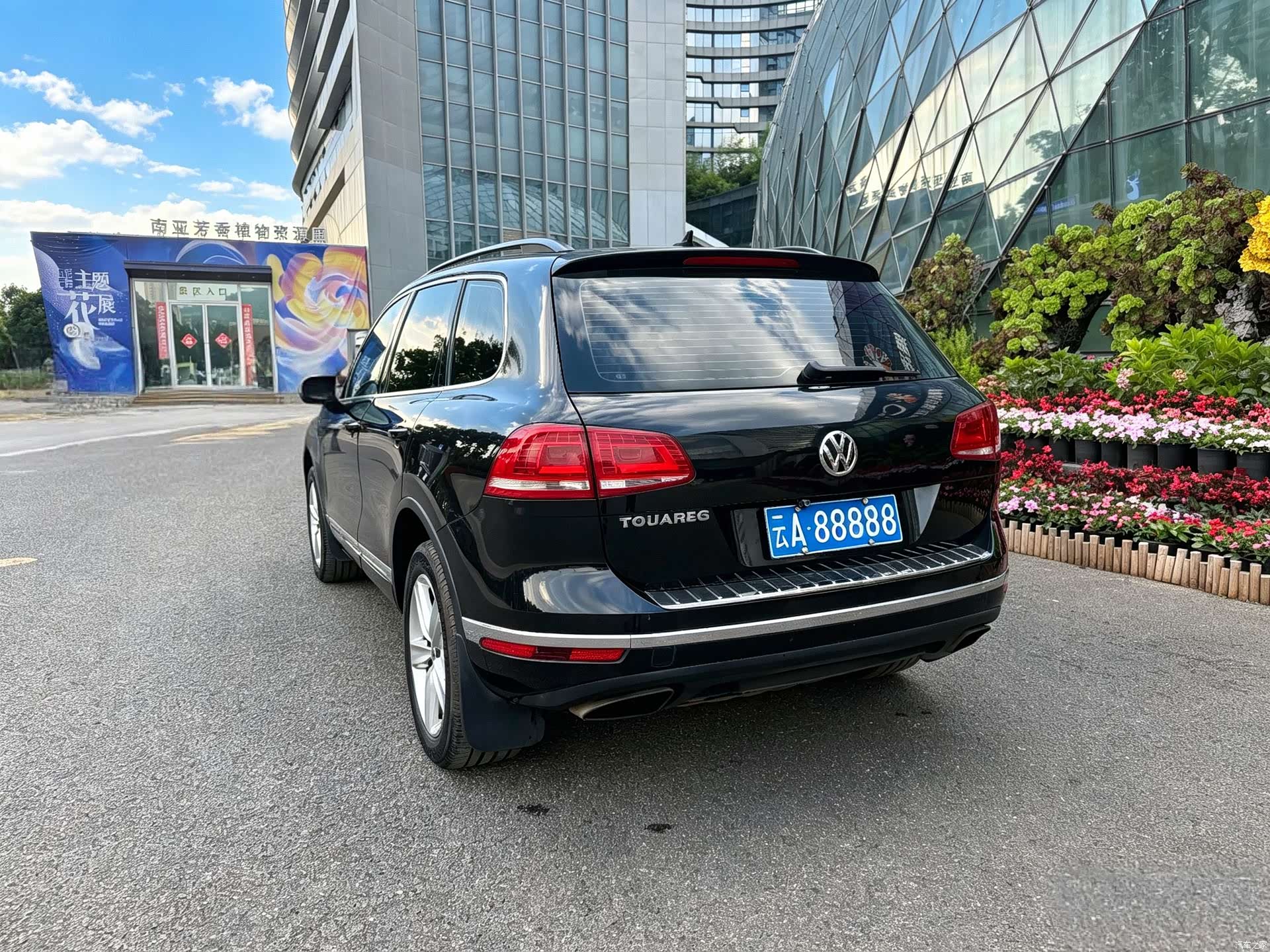 Volkswagen Touareg, 2017 11