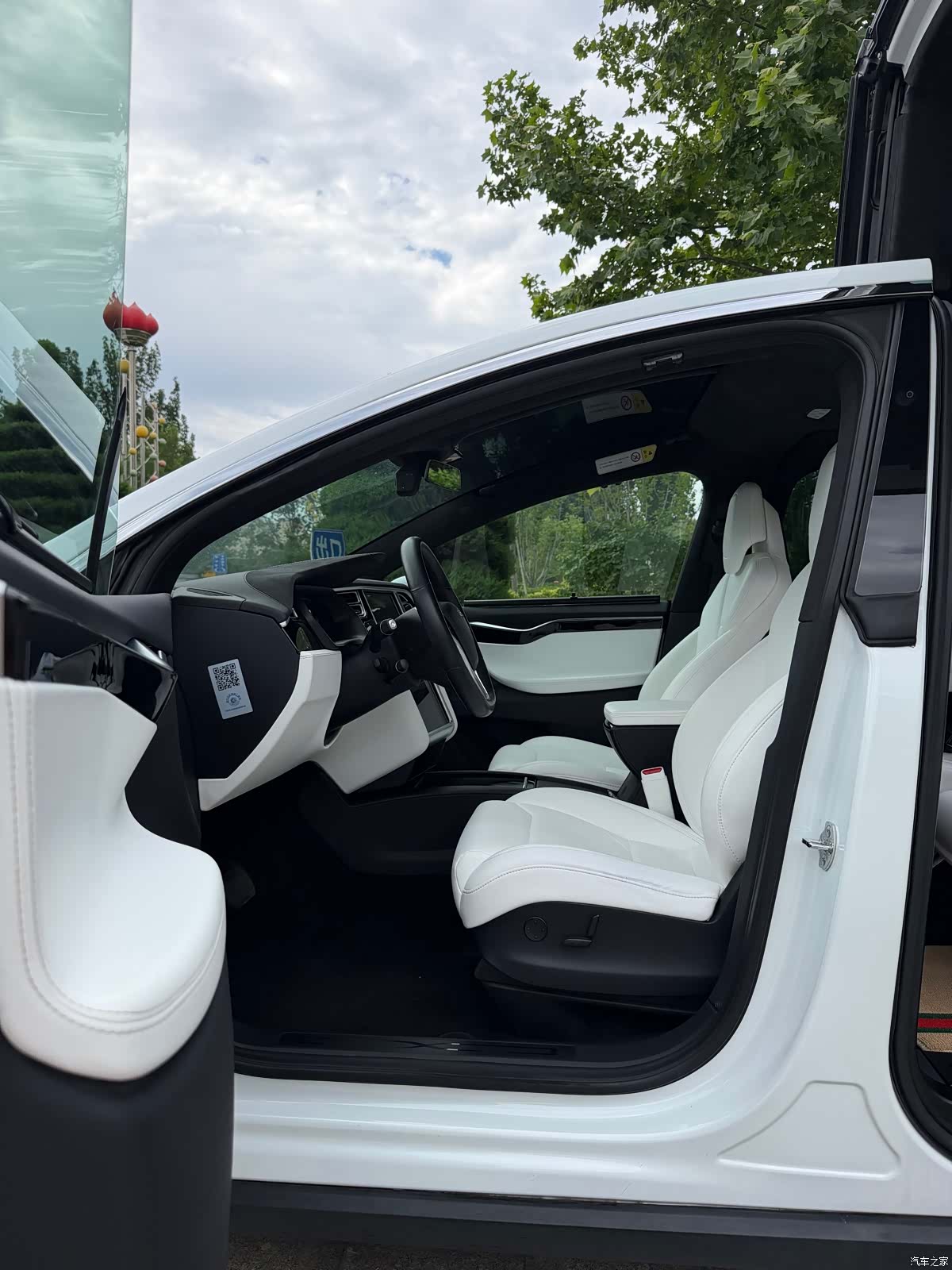 Tesla Model X, 2017 18