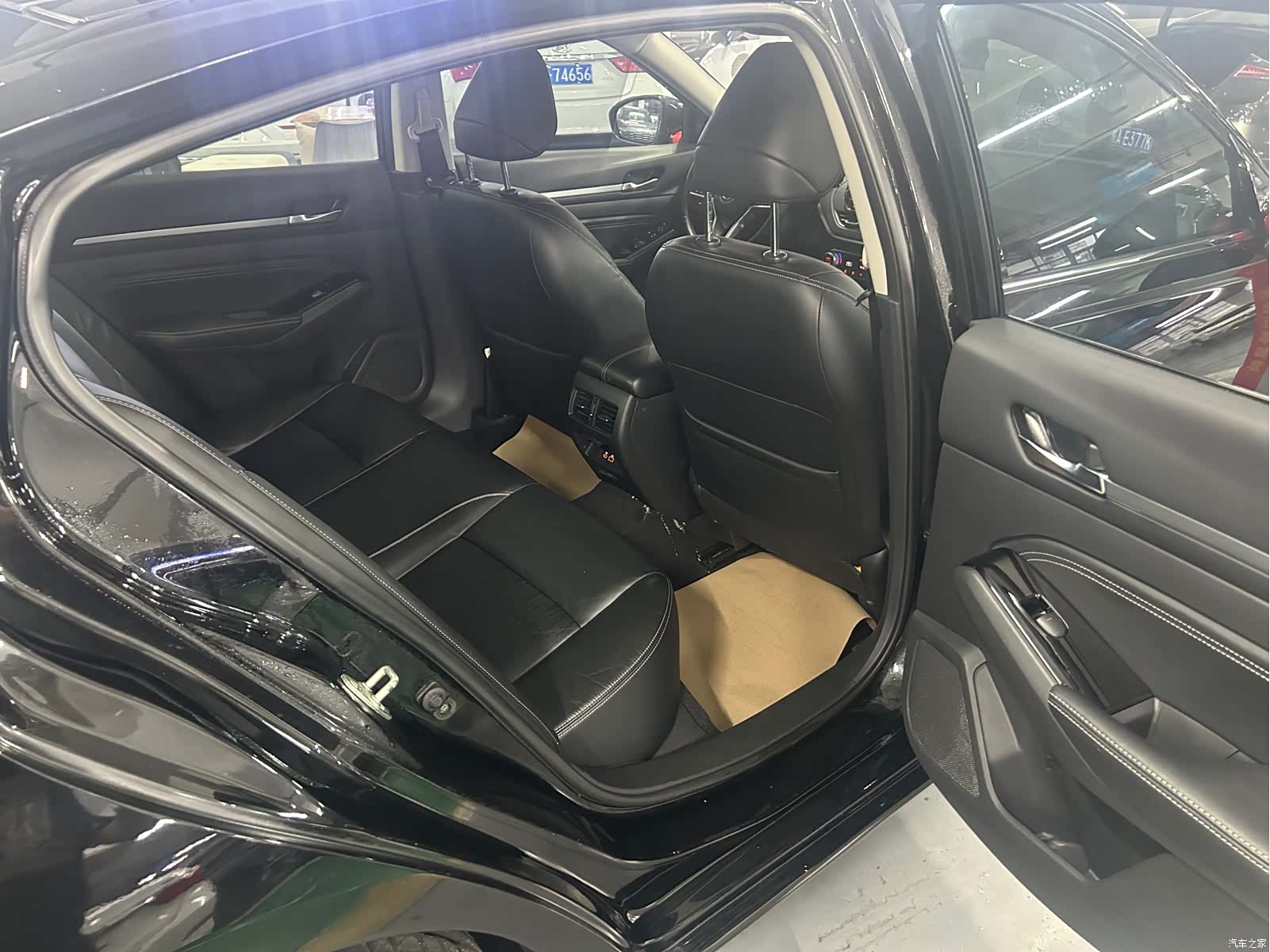 Nissan Teana, 2020 15