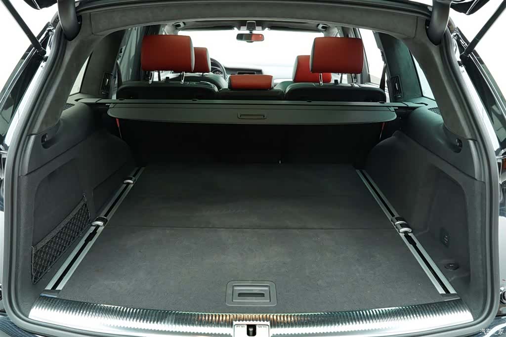 Audi Q7, 2011 25