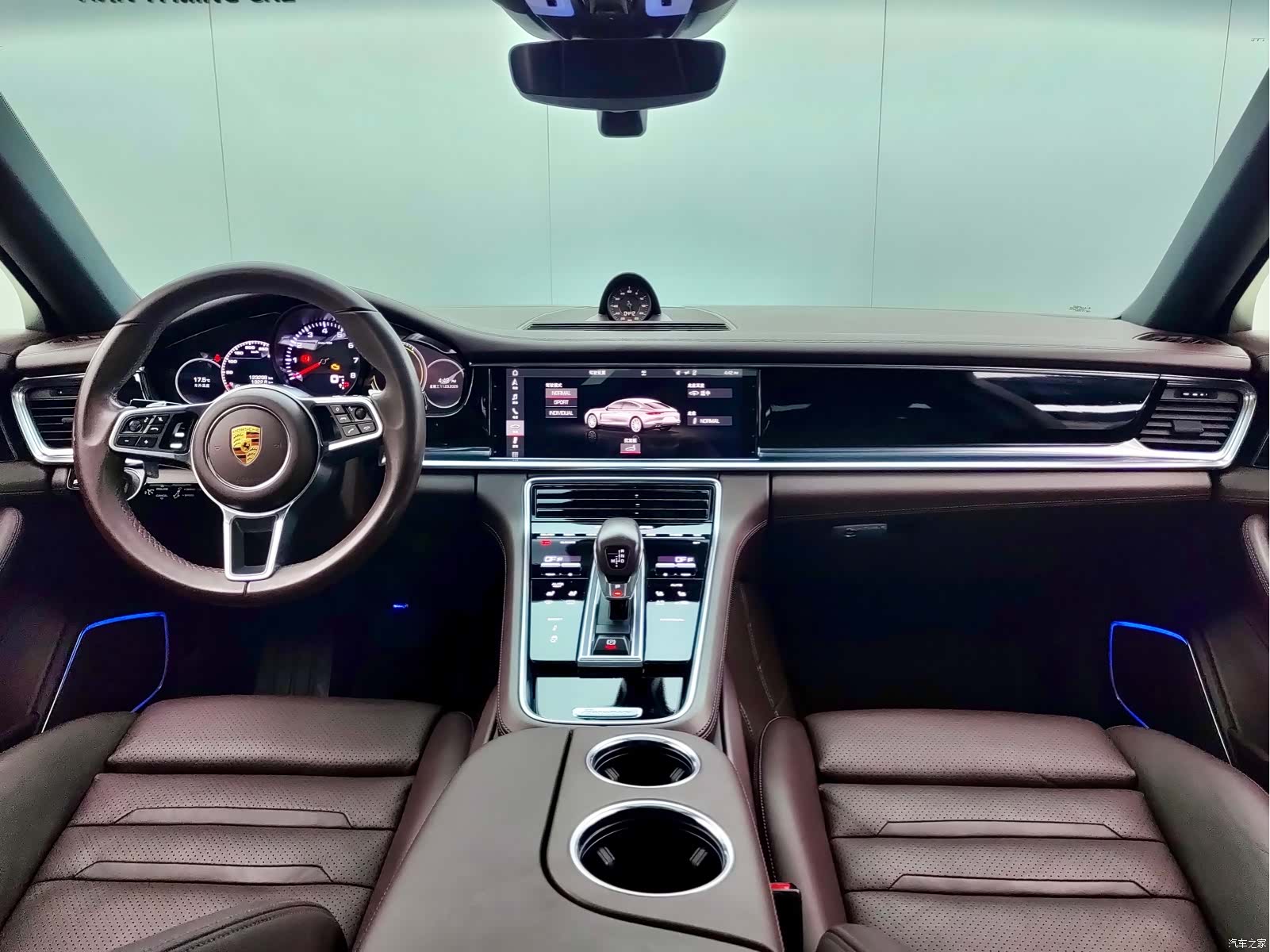 Porsche Panamera, 2018 14