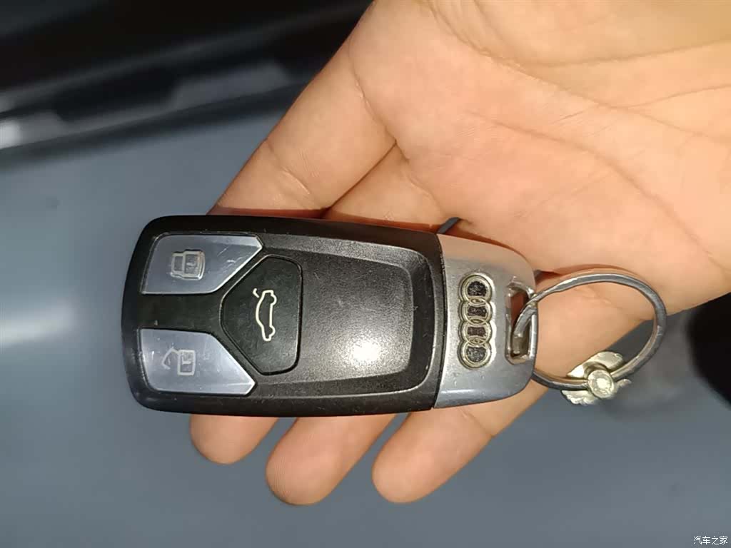 Audi Q5L, 2019 9