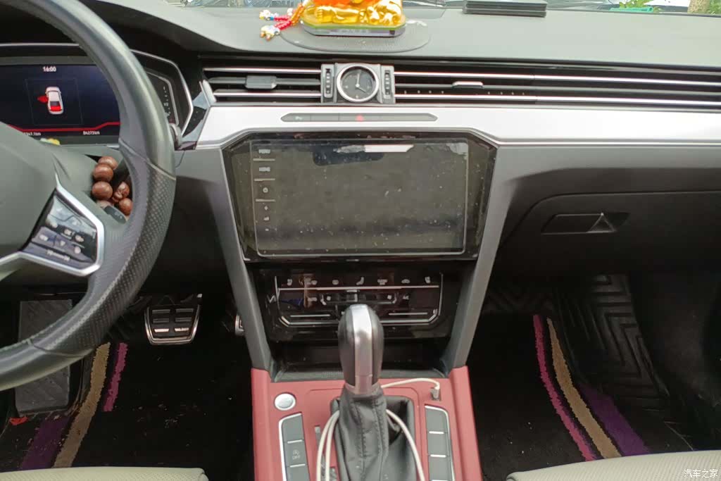Volkswagen Magotan, 2022 13