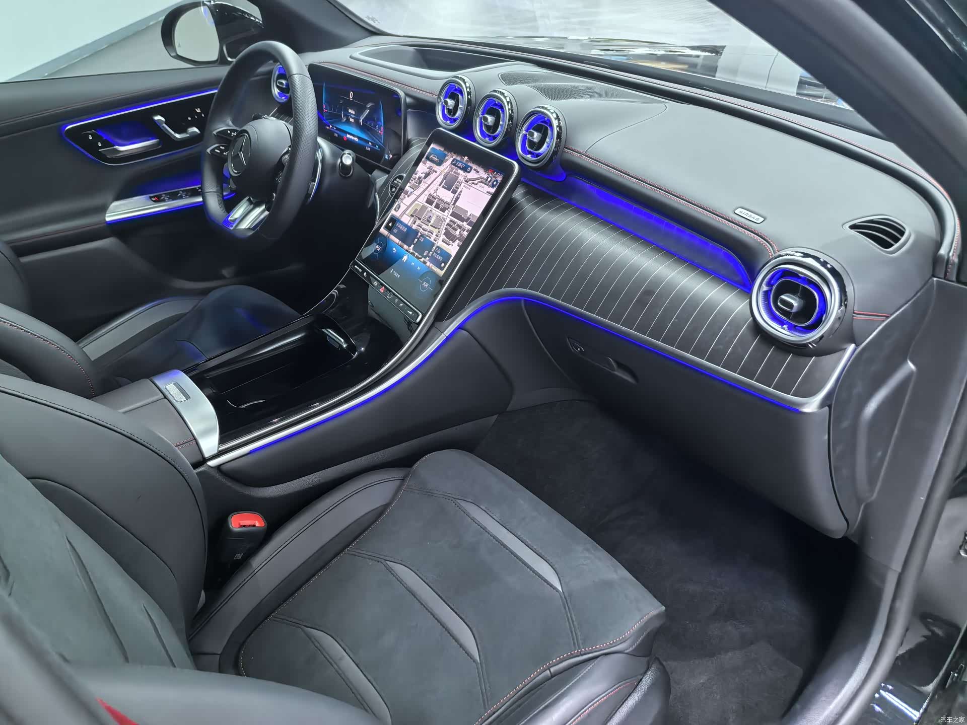 Mercedes-Benz GLC, 2025 9