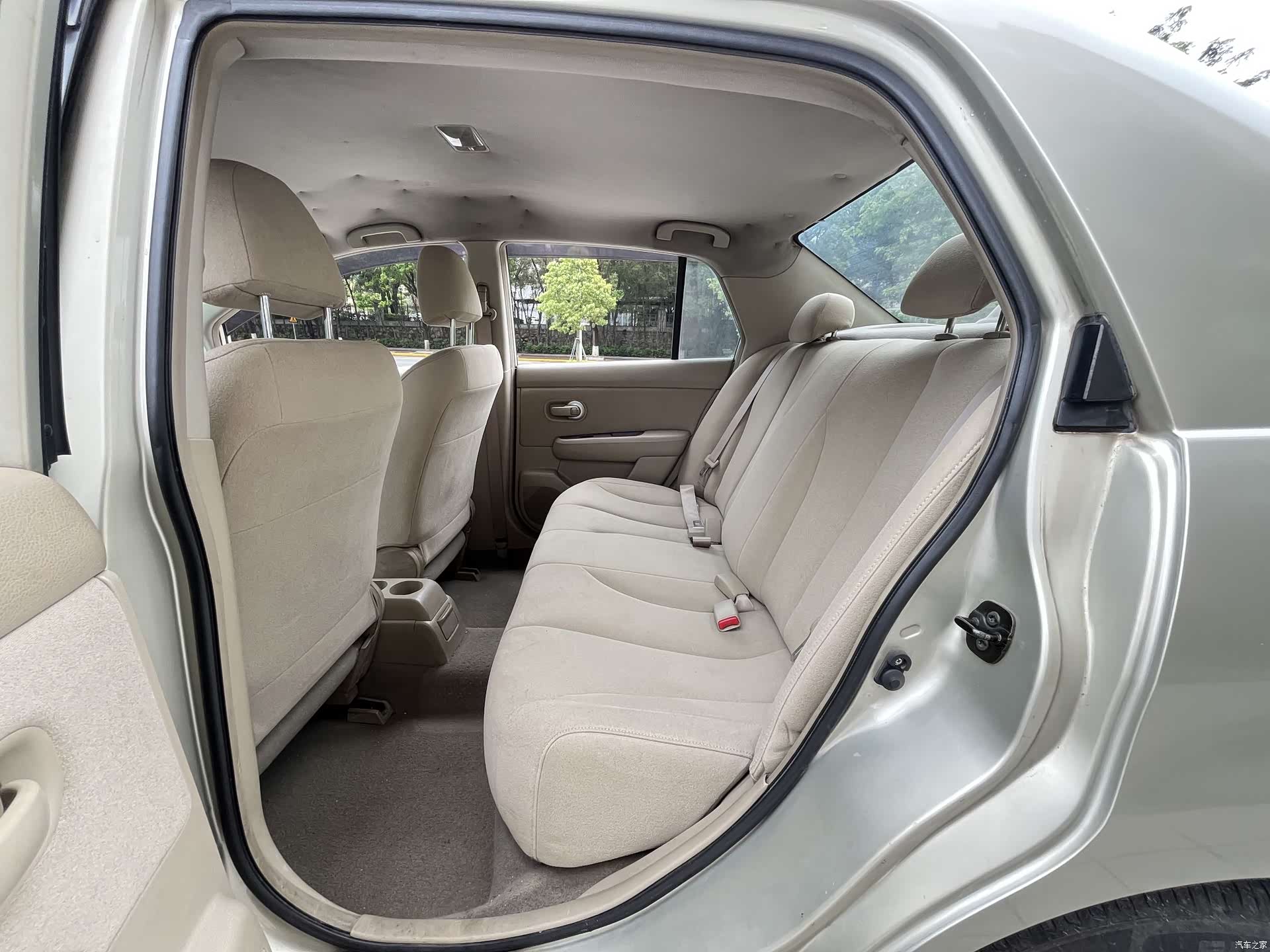 Nissan 1.6JS, 2005 12
