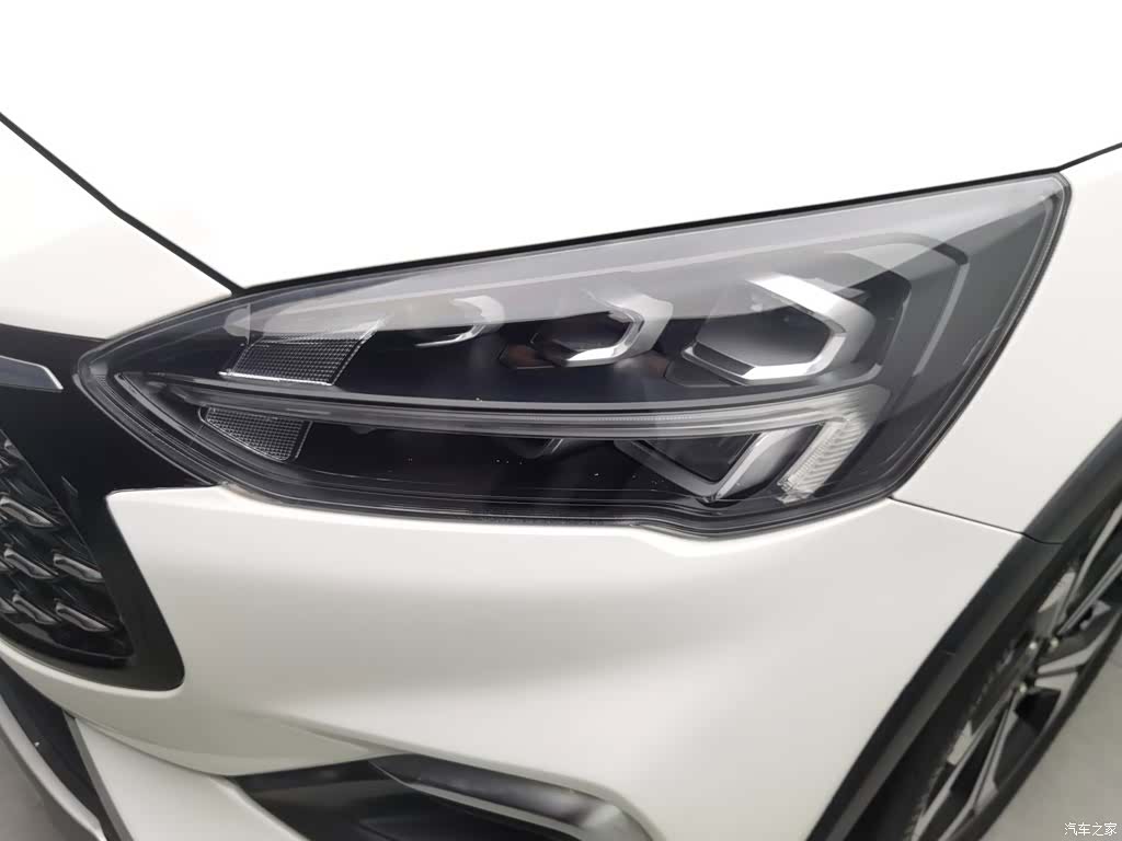 Ford Focus, 2021 7