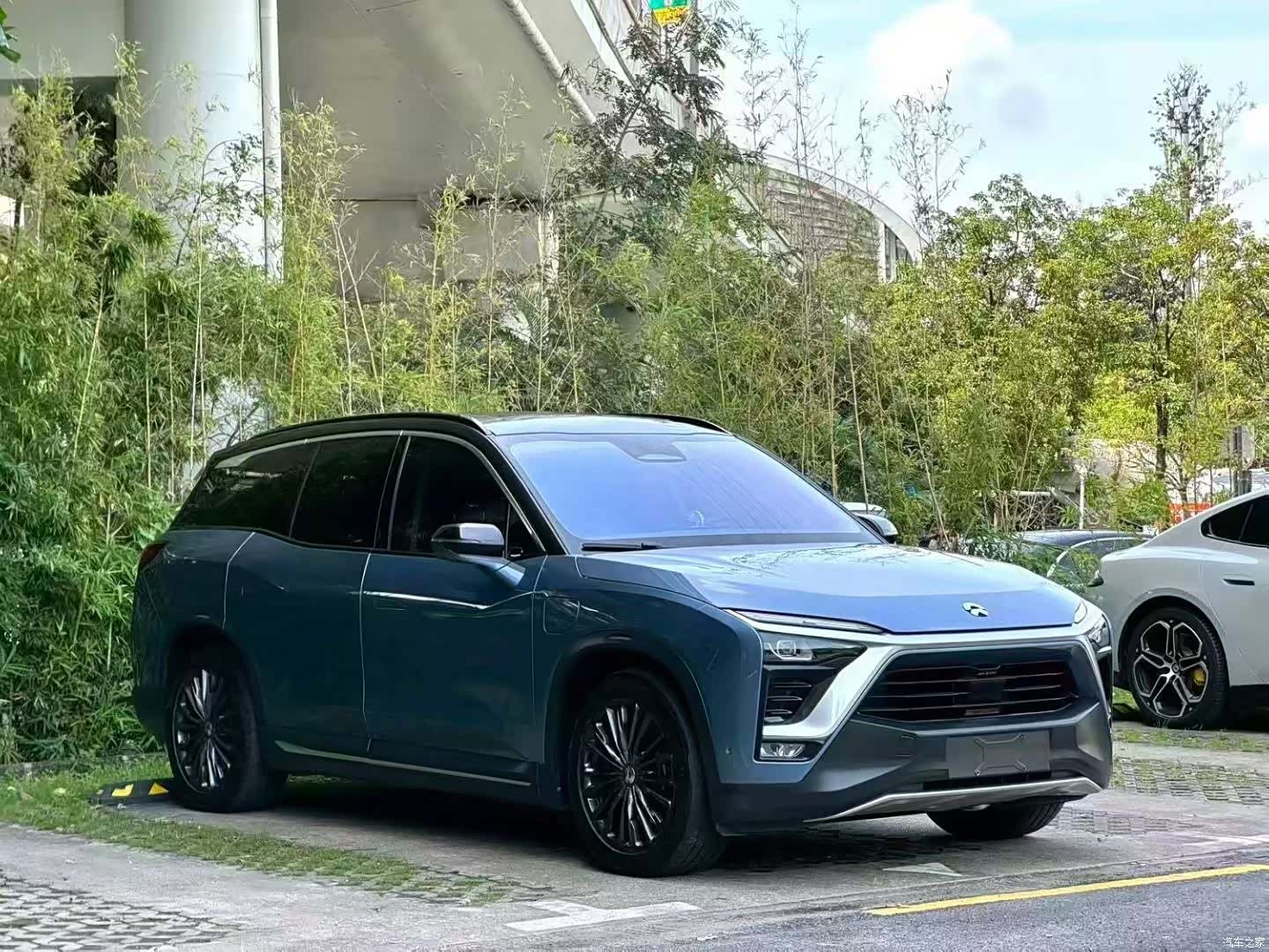 NIO ES8, 2019 3