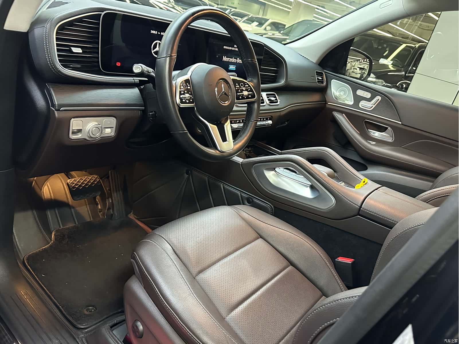 Mercedes-Benz GLE, 2022 4