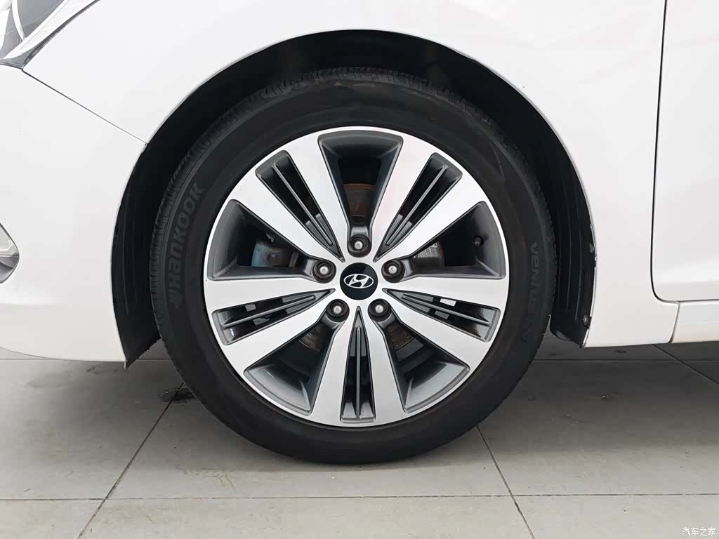 Hyundai GLS, 2016 17