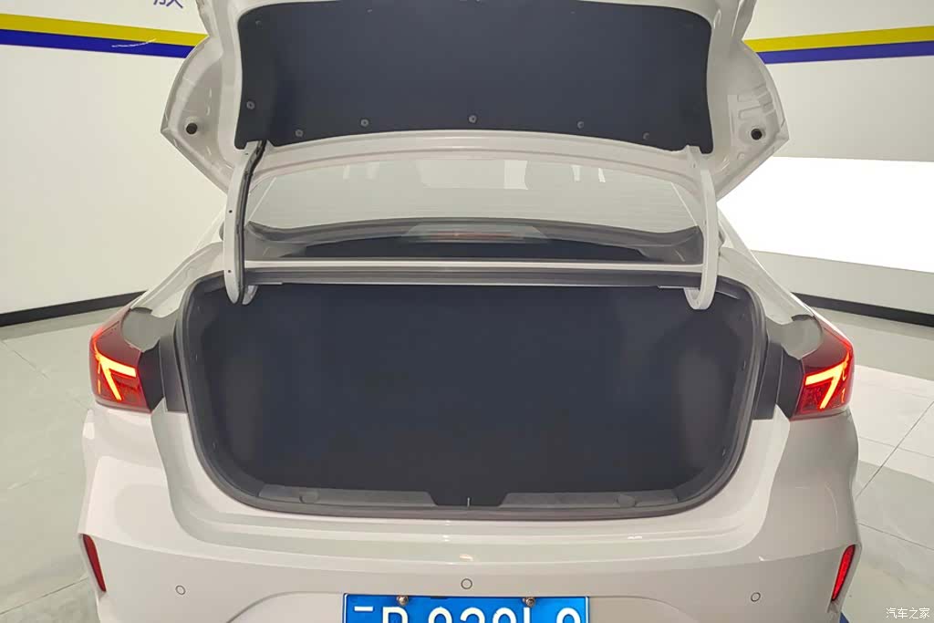 Changan Eado, 2025 4