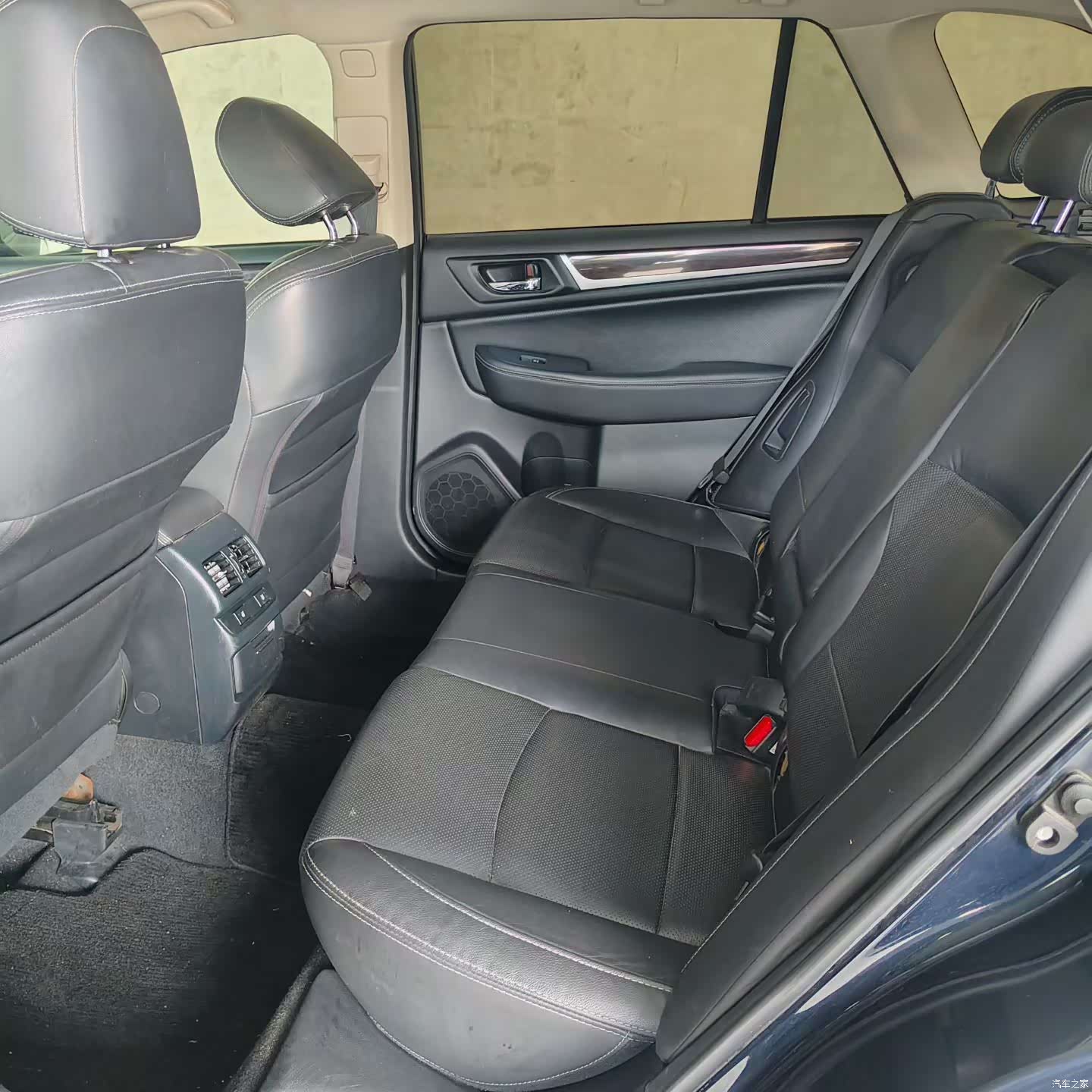 Subaru Outback, 2015 6