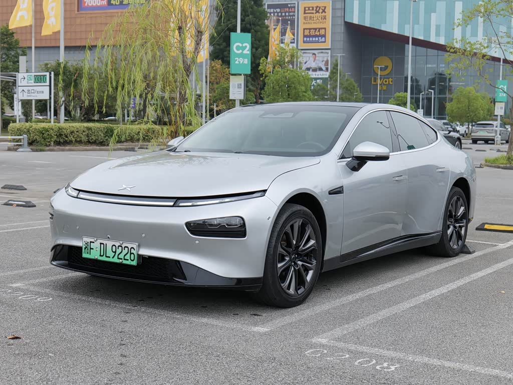 Xpeng P7