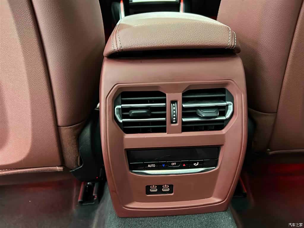 BMW 3 Series, 2023 16