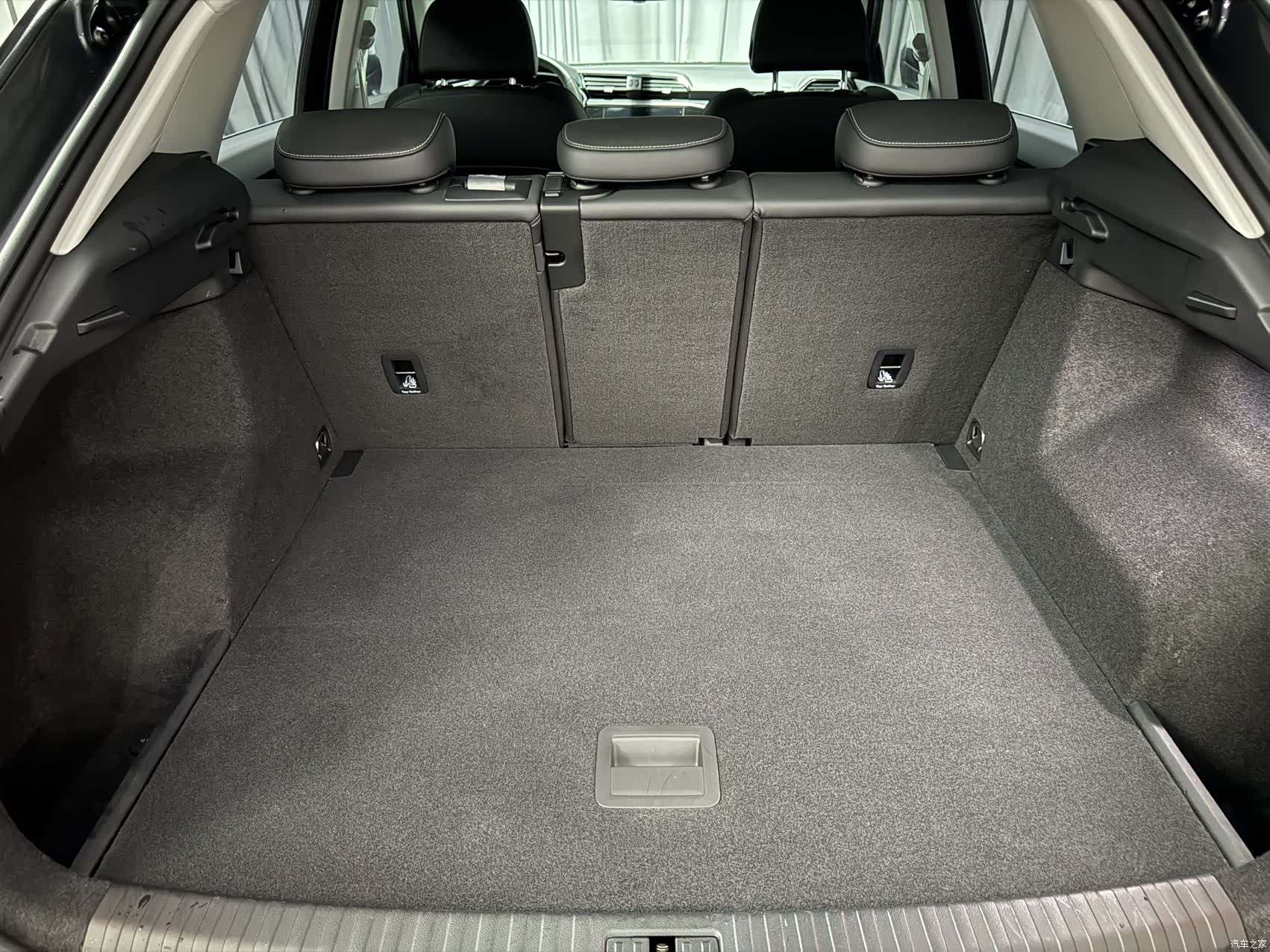 Audi Q3, 2022 18