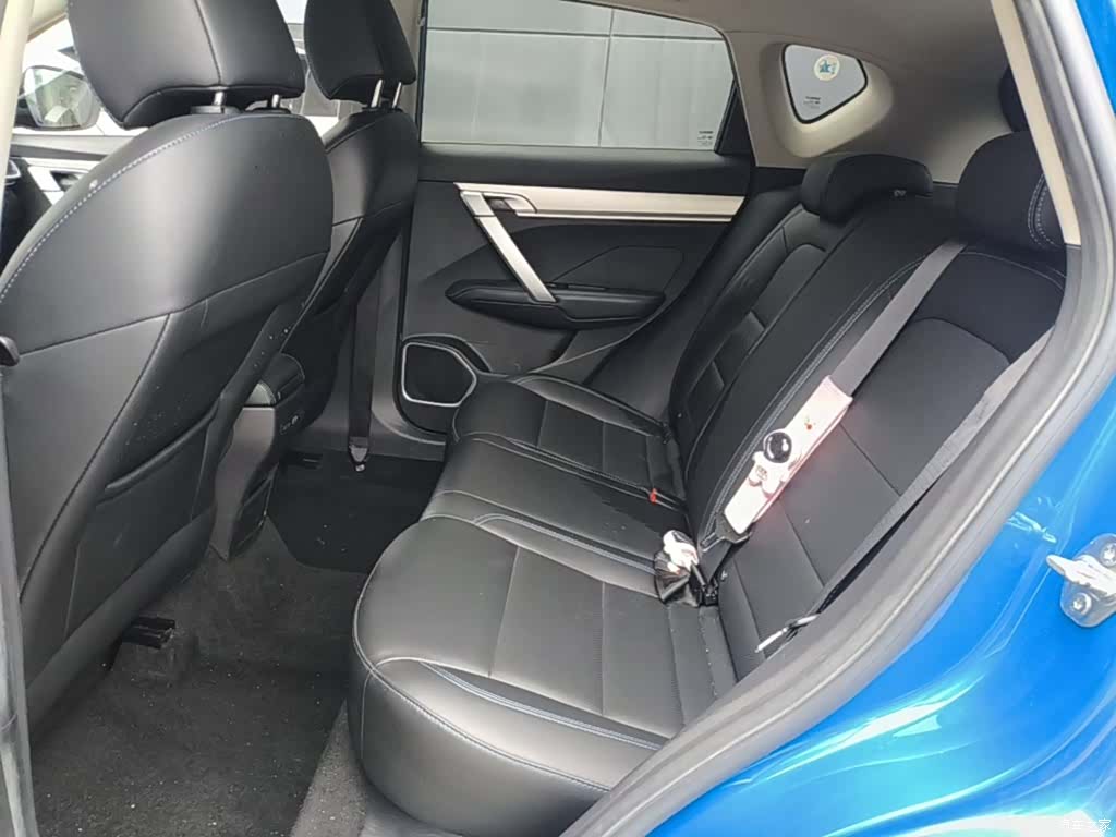 Geely Coolray, 2021 17