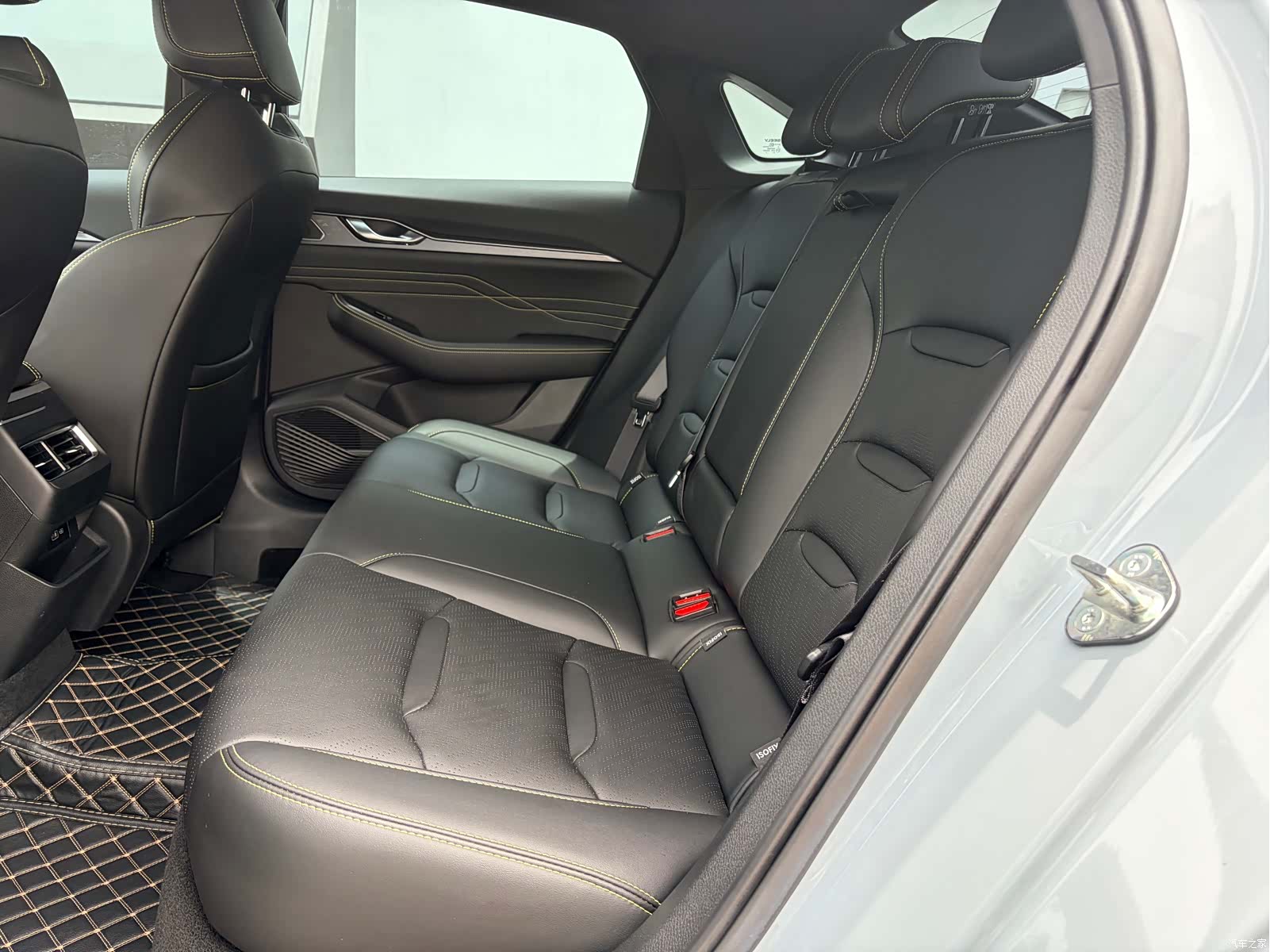 Geely Preface, 2024 8