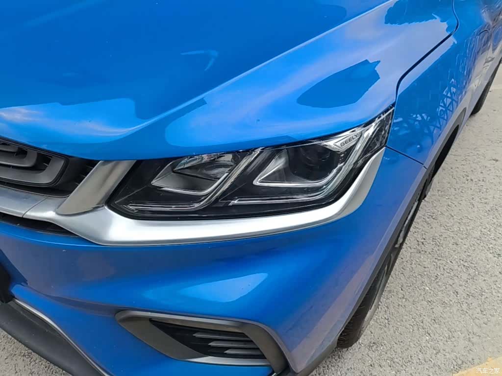 Geely Coolray, 2021 24
