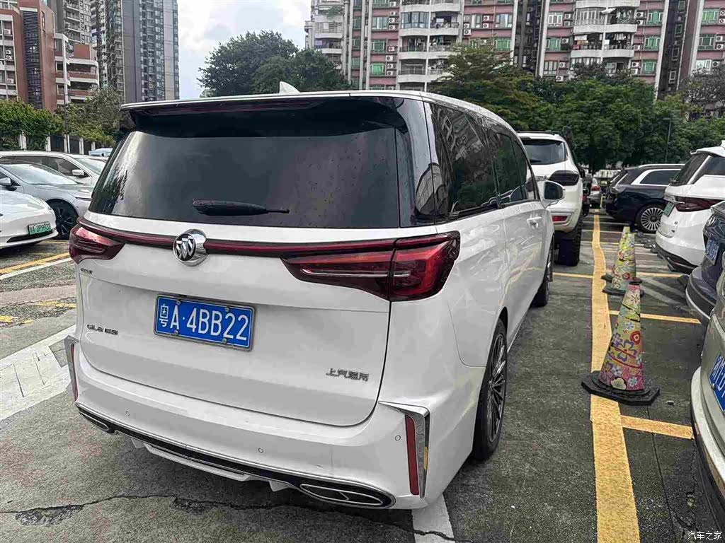 Buick GL8, 2022 4