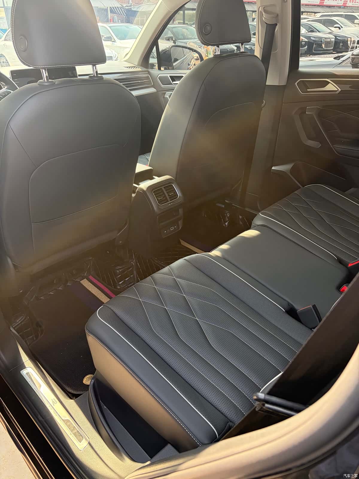 Volkswagen Tiguan L, 2024 20