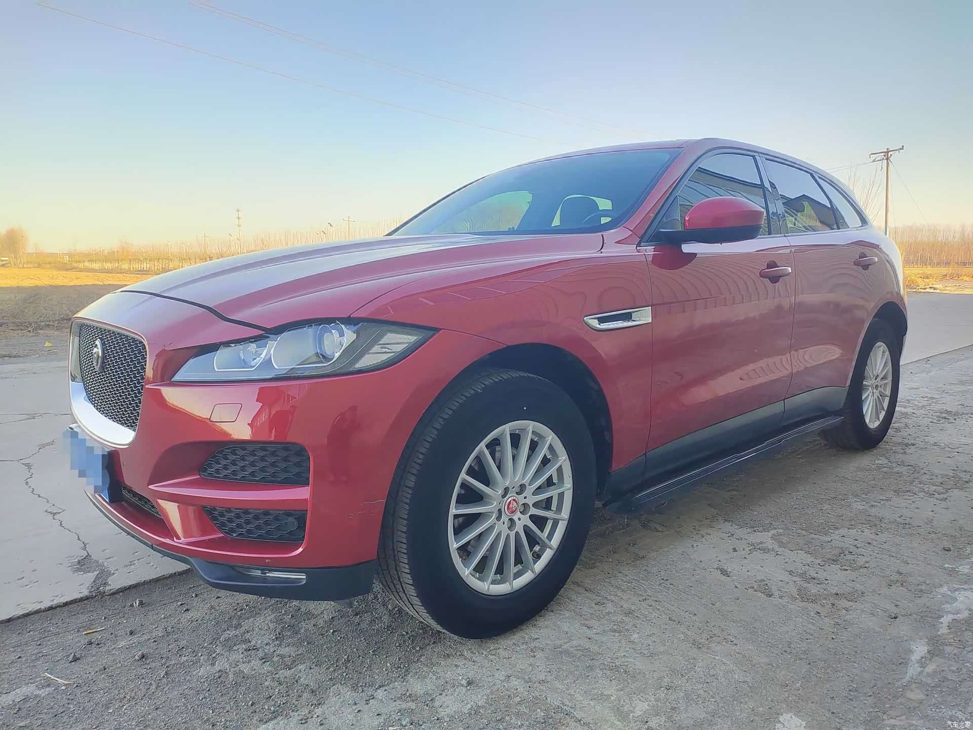 Jaguar F-PACE, 2017 1