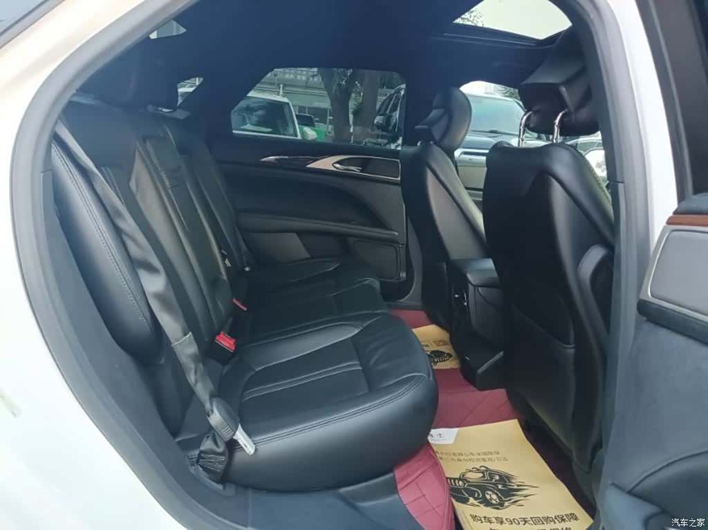 Lincoln MKZ, 2018 13