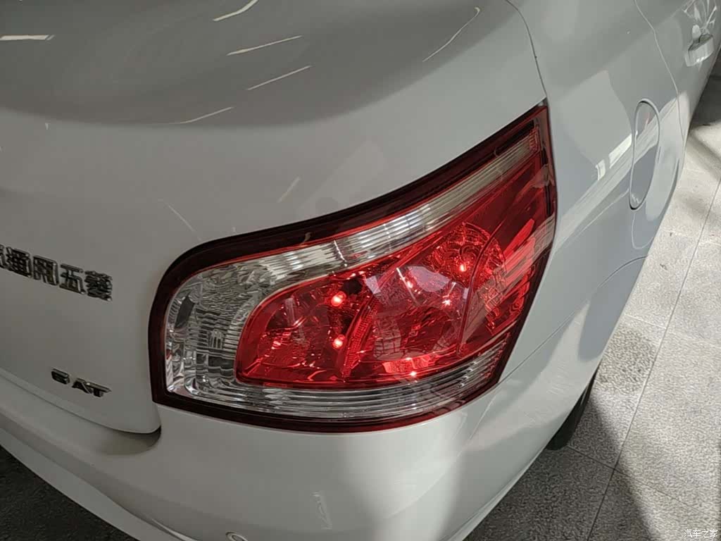 Wuling 630, 2015 8