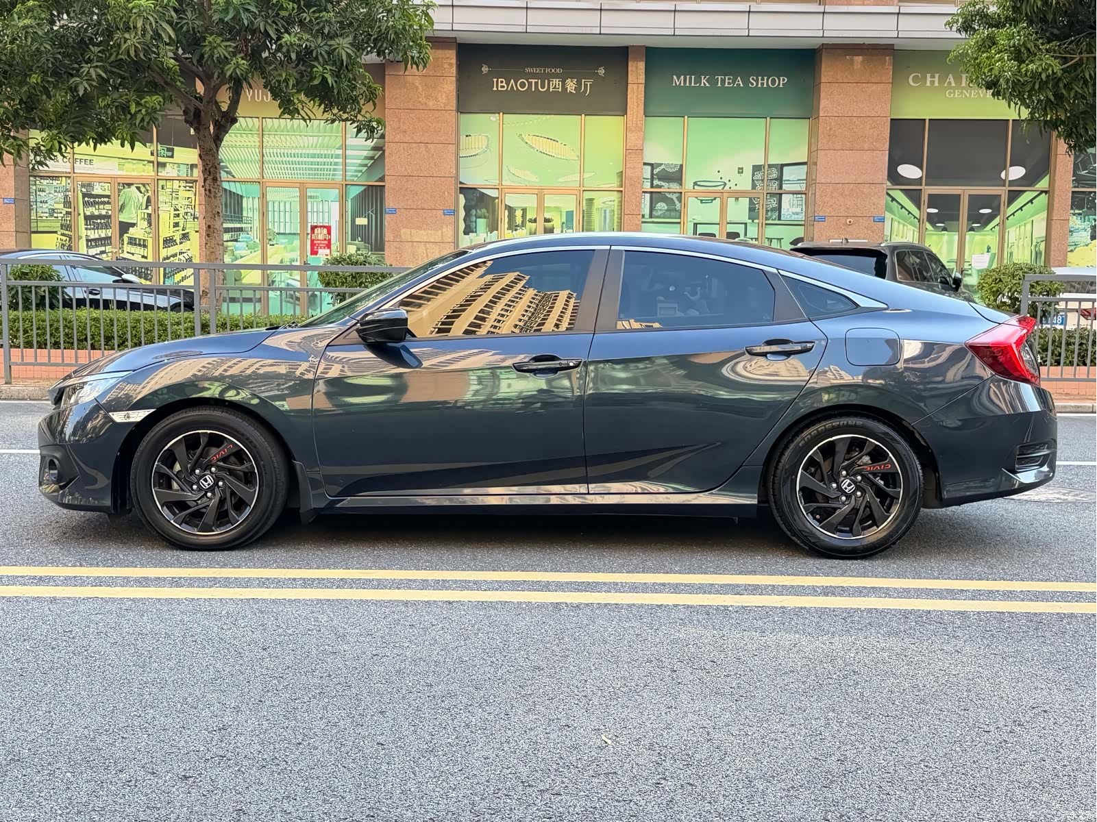 Honda Civic, 2017 10