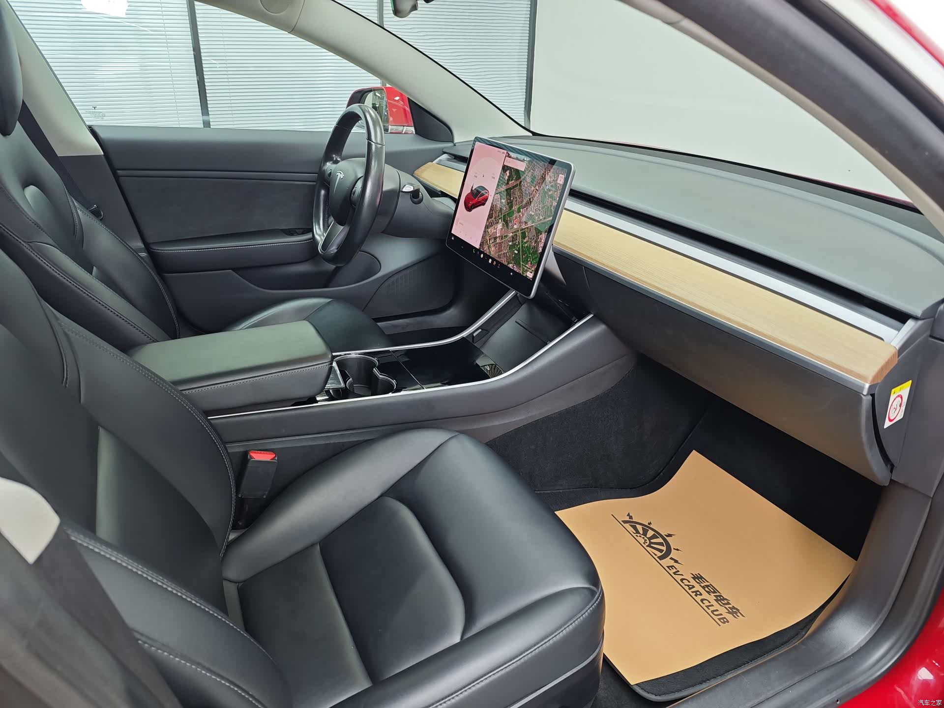 Tesla Model 3, 2020 10