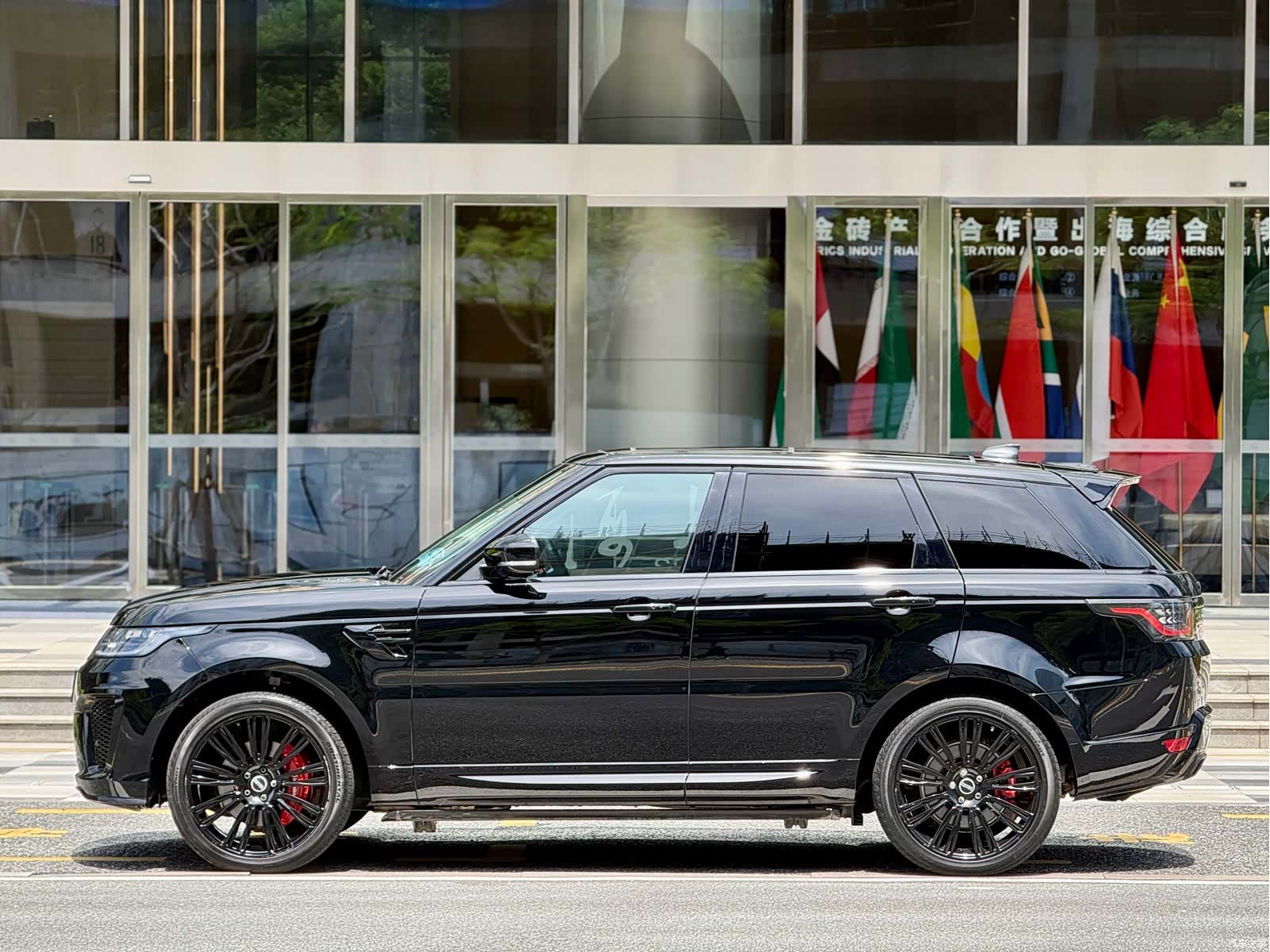 Land Rover Range Rover, 2019 все фото