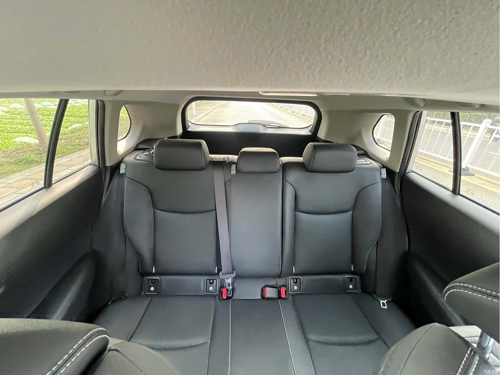 Toyota Frontlander, 2025 29