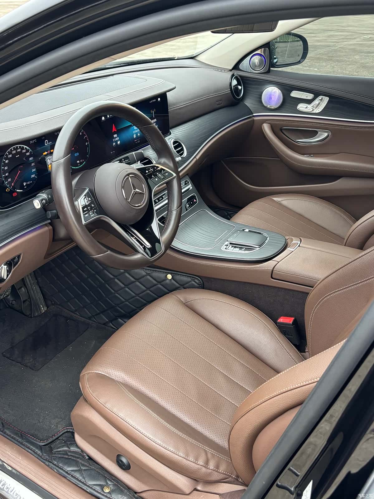 Mercedes-Benz E-Class, 2022 8