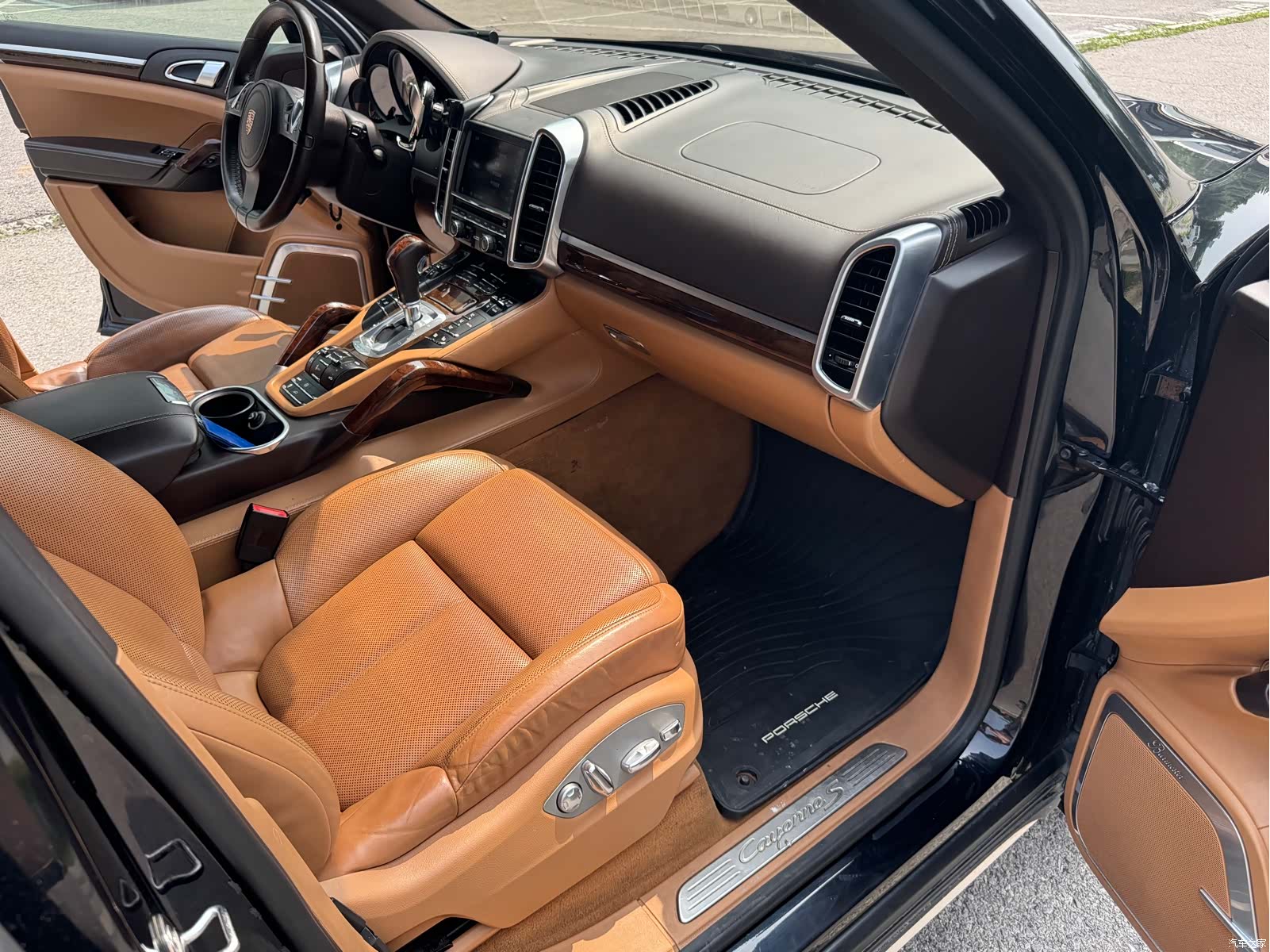 Porsche Cayenne, 2012 14