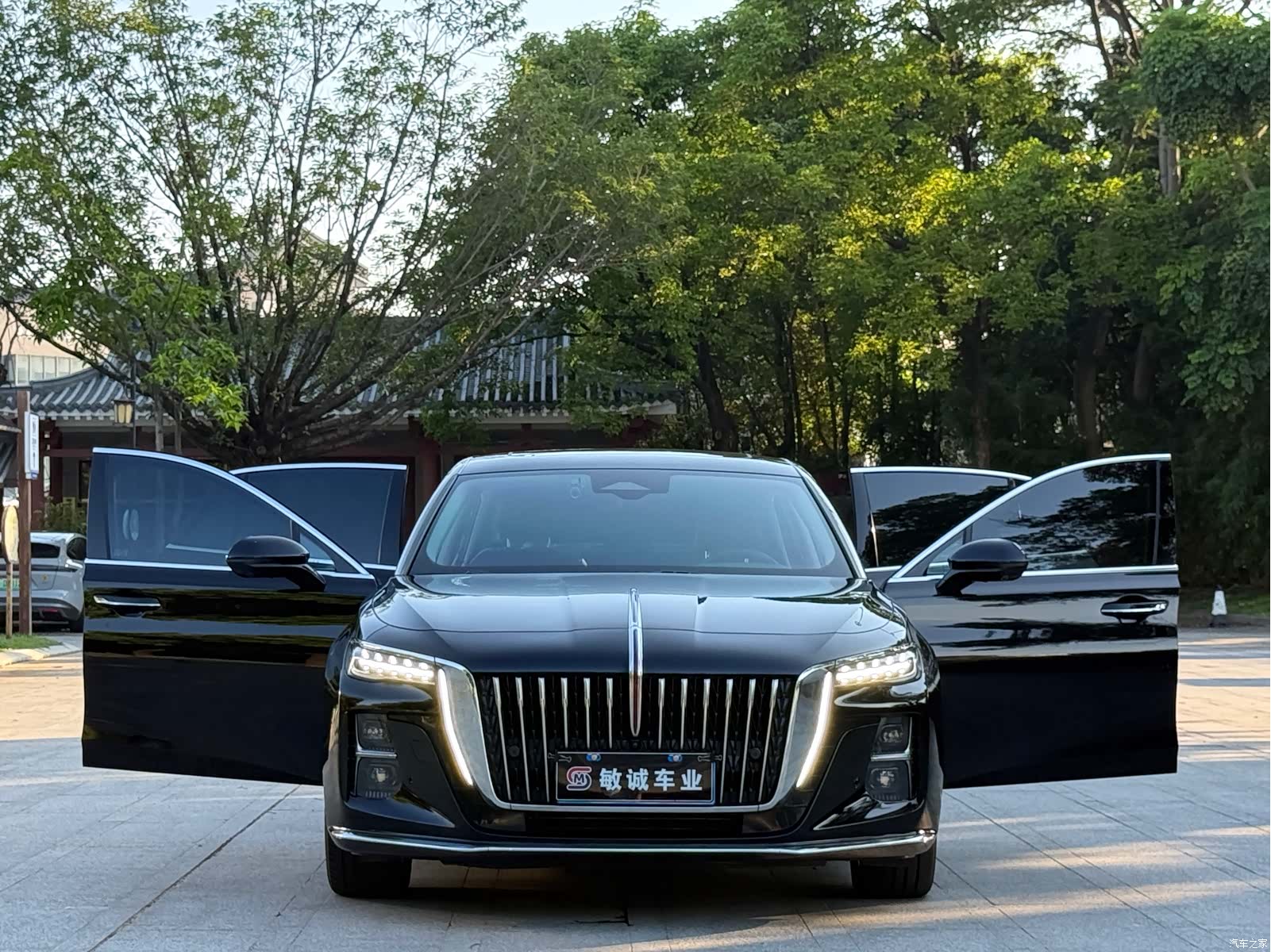 Hongqi H5, 2022 3