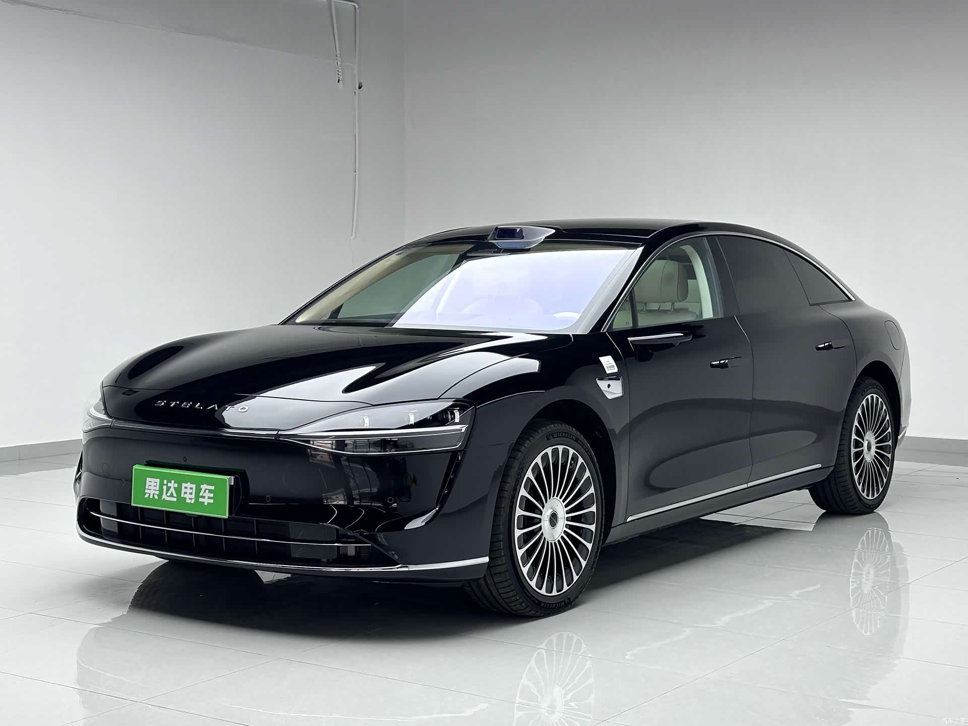 Stelato S9, 2025 1