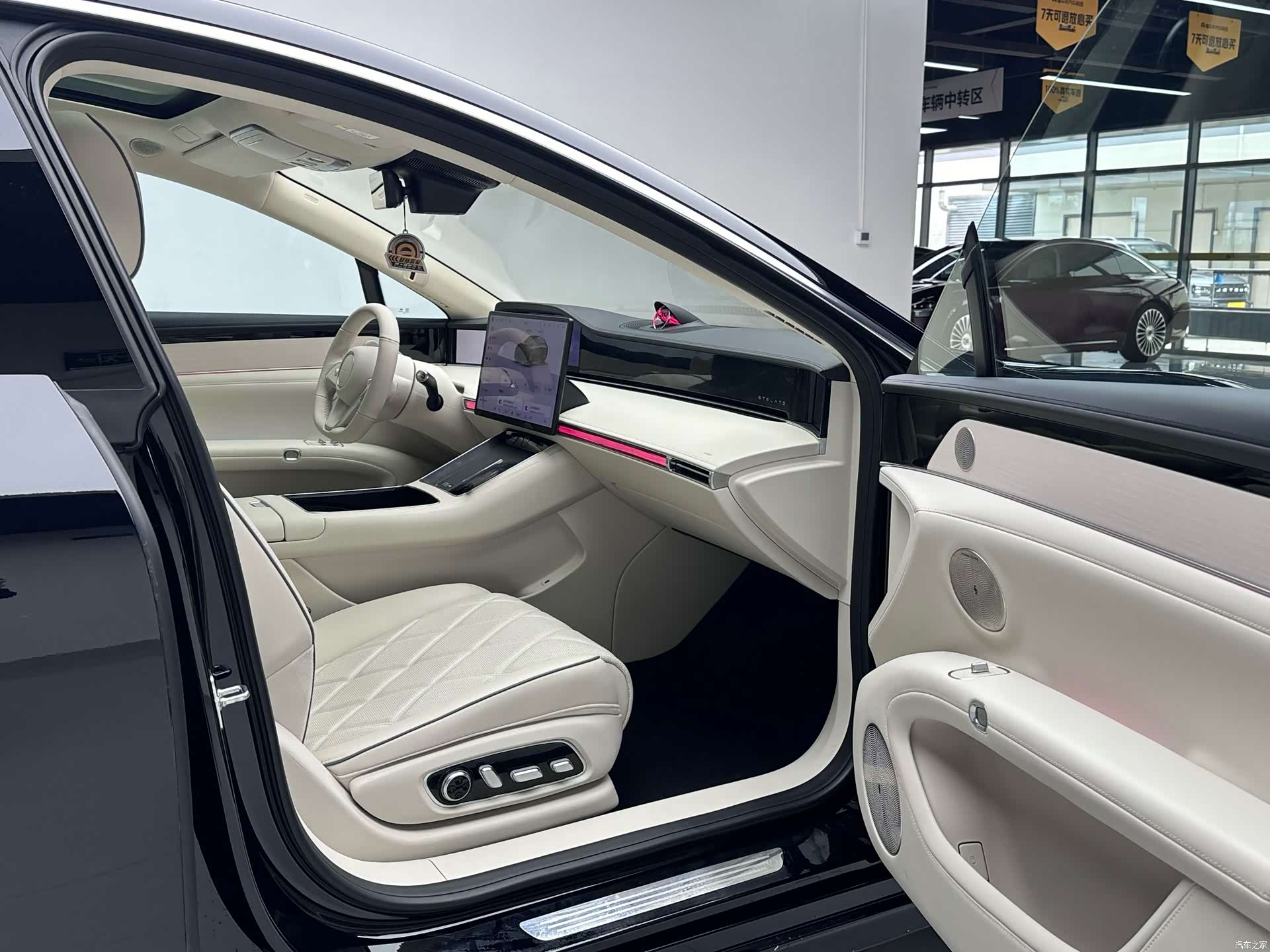 Stelato S9, 2025 10
