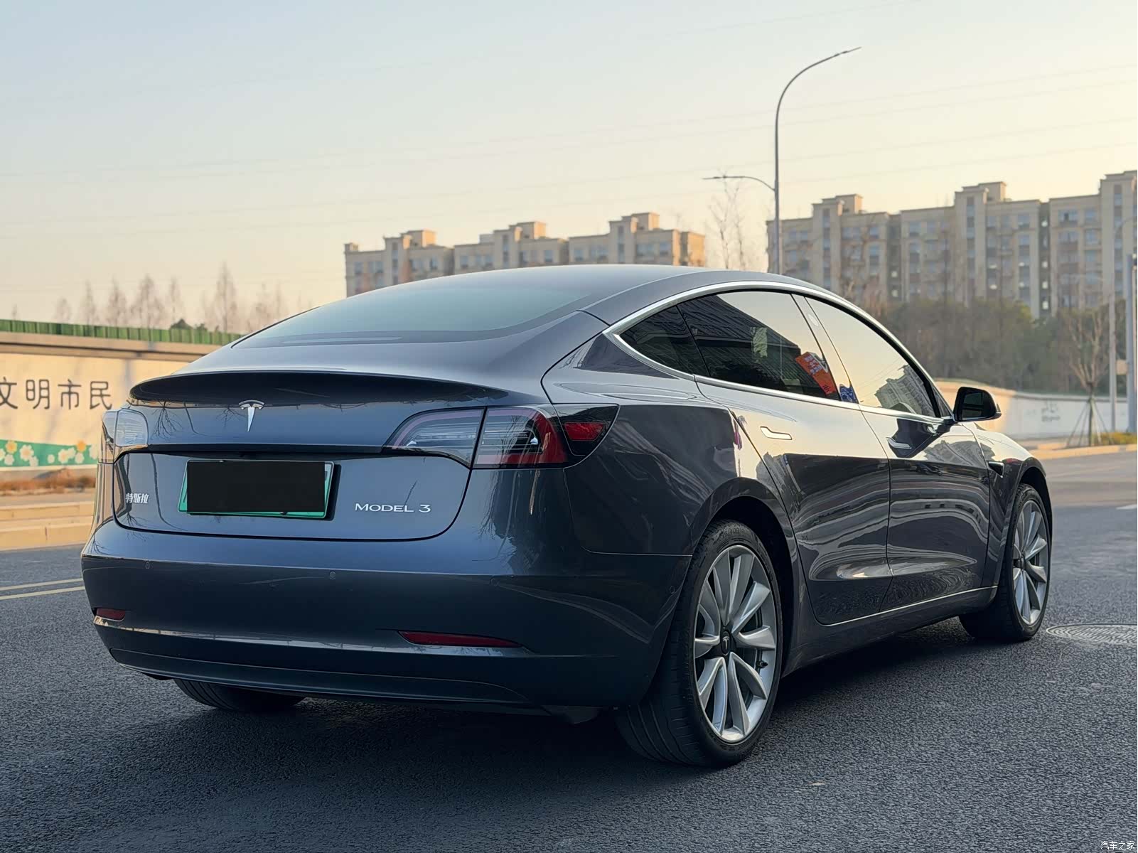 Tesla Model 3, 2020 10