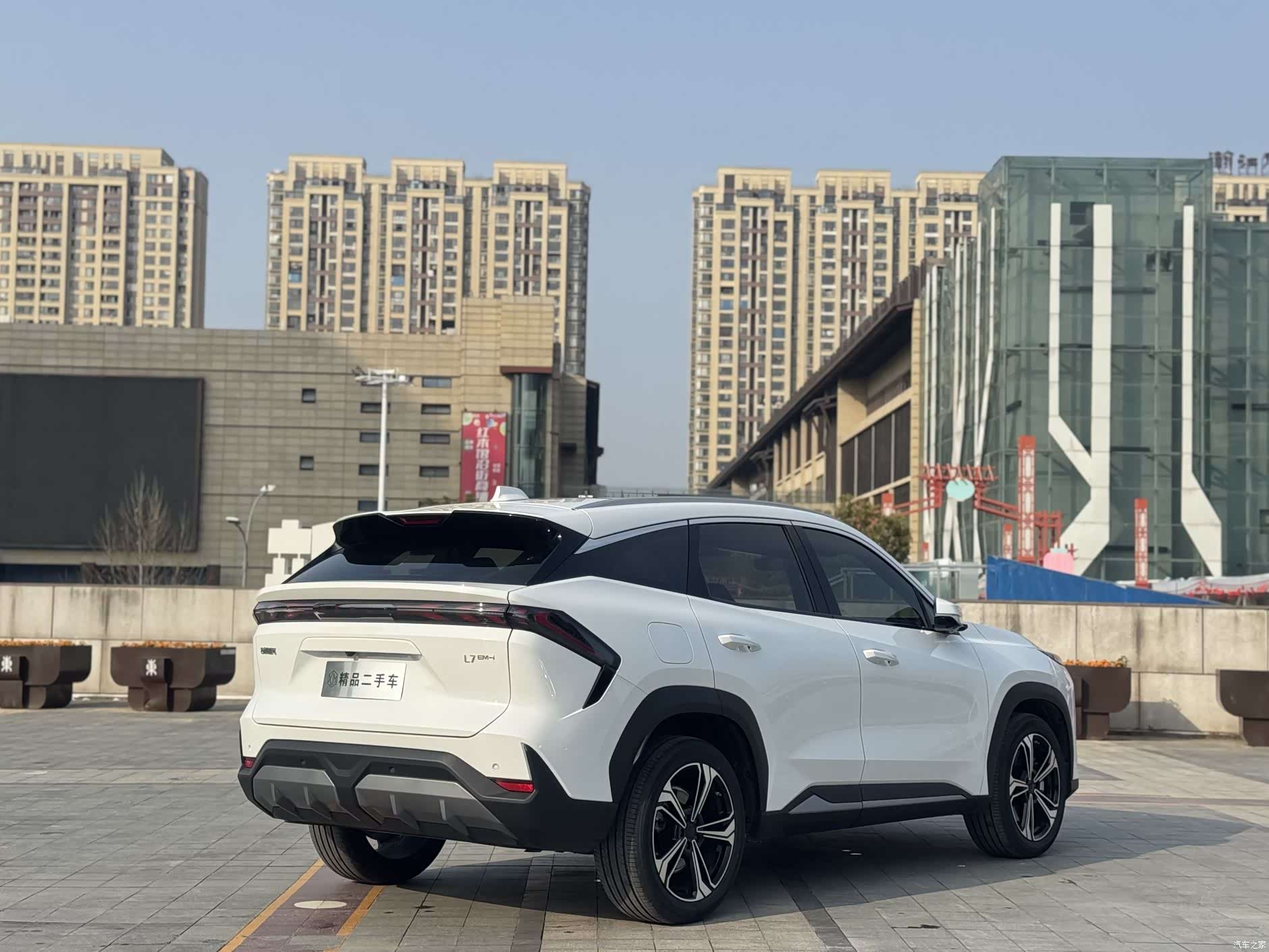 Geely Galaxy L7, 2025 9
