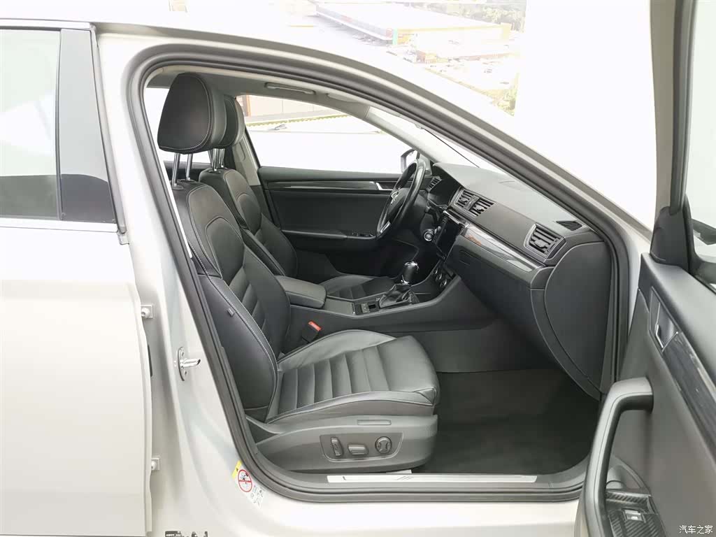 Skoda Superb, 2018 23