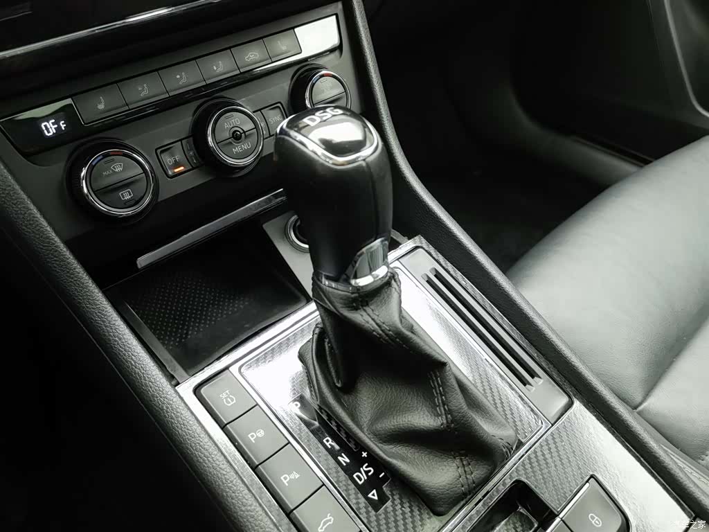 Skoda Superb, 2018 13