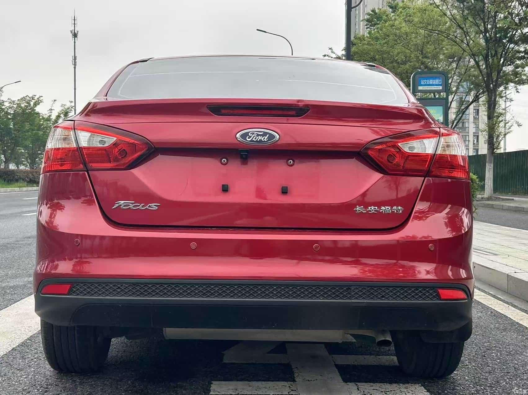 Ford Focus, 2015 9