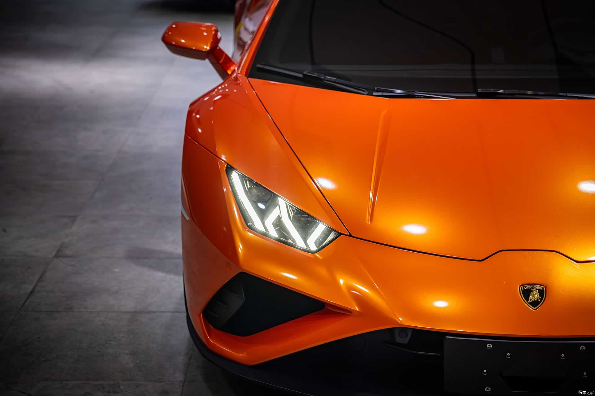 Lamborghini Huracán, 2023 4